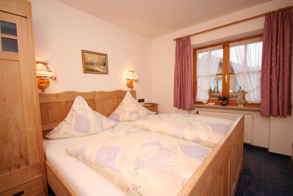 Landhaus Aigner-Vogler Fischen im Allgaeu Room photo